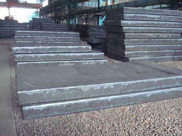 耐候钢板的正常颜色是什么？