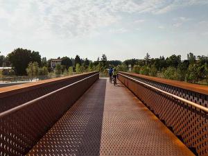 耐候钢板氧化处理的目的是什么？