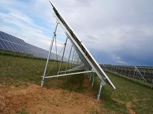 镀锌铝镁光伏支架厂家